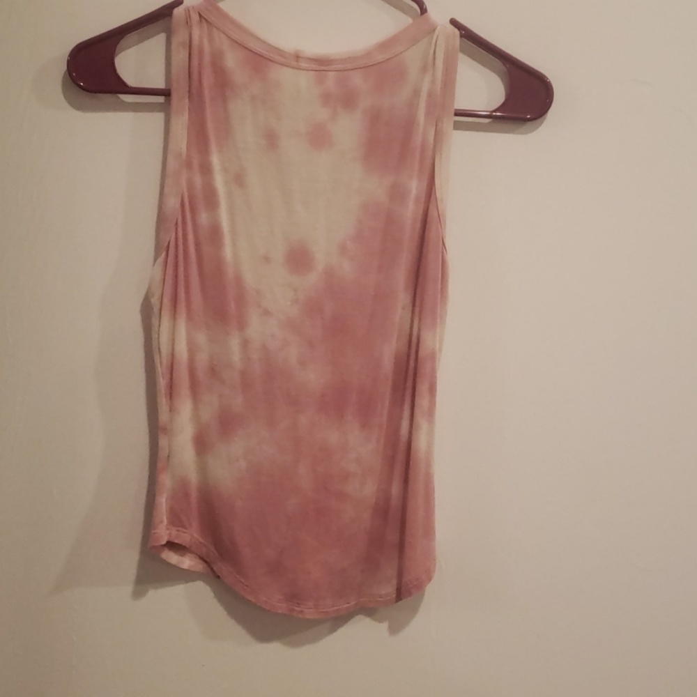 Top - Picture 2 of 2